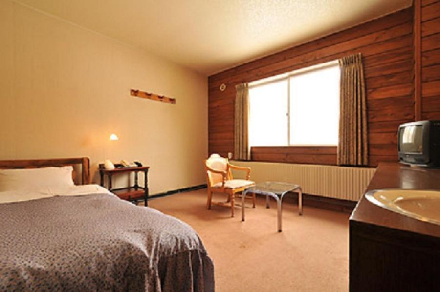Hotel Takimoto Yamanouchi  Esterno foto